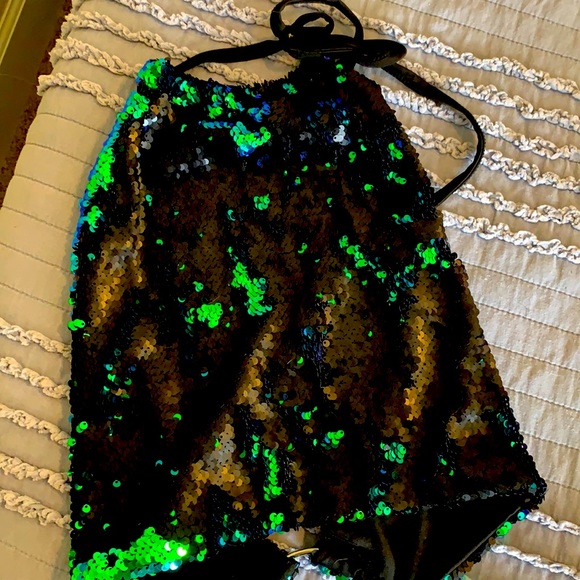 Top - Picture 1 of 3